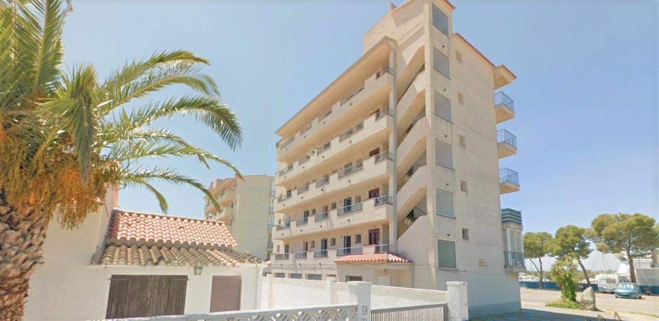 Holidays Penthouse Vues Panoramiques Sur Le Port Naval,Un Sejour Elegant Assure " Wifi Parquing Gratuit Roses Esterno foto